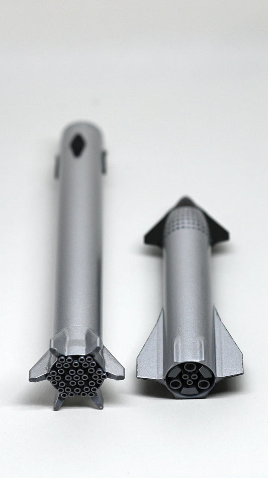 ALDO > Hobbies & Creative Arts> Collectibles> Scale Model NASA Space X Model Starship Super Heavy Rocket BFR Spacecraft Model Desk Top Display.