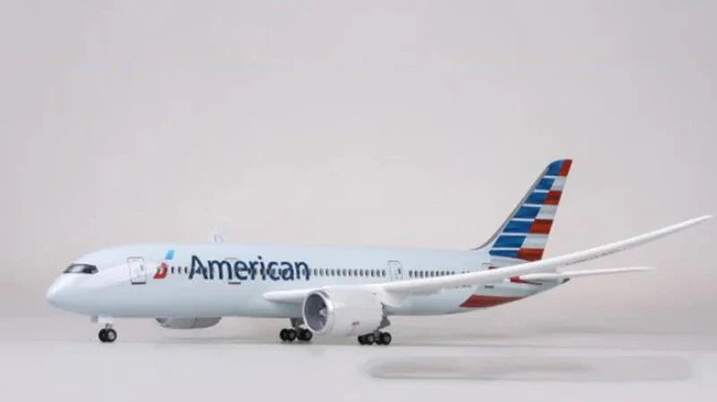 ALDO Creative Arts Collectibles Scale Model American  Airlines Boeing  787 B787 Dreamliner Model Aircraft With Landing Gears and LED Lights
