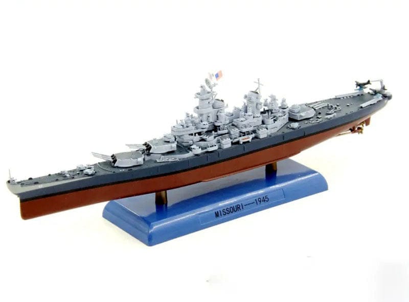 ALDO Creative Arts Collectibles Scale Model USN Battleship Missouri BB-63 Desk Display WWII Ship Diecast Large Model With Display Assy