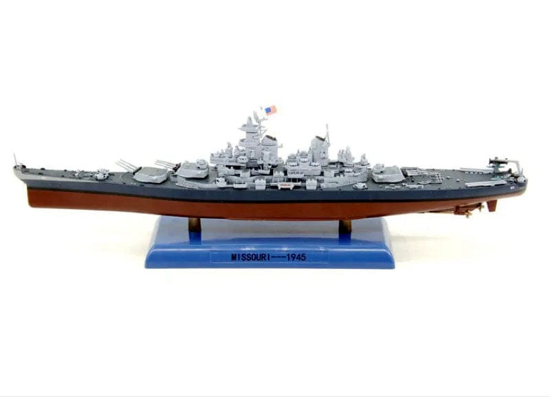ALDO Creative Arts Collectibles Scale Model USN Battleship Missouri BB-63 Desk Display WWII Ship Diecast Large Model With Display Assy