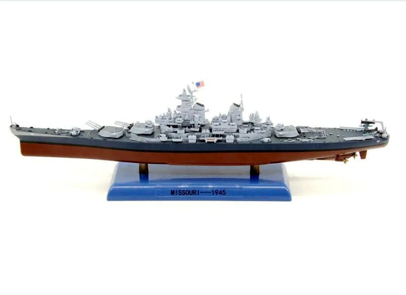 ALDO Creative Arts Collectibles Scale Model USN Battleship Missouri BB-63 Desk Display WWII Ship Diecast Large Model With Display Assy