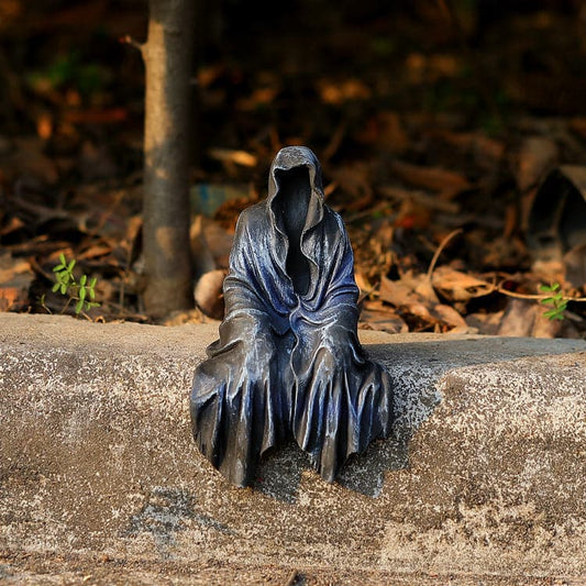 ALDO Décor>Artwork>Sculptures & Statues 5.5"Wx4"Dx11.5"H / NEW / resin Lord of Mysteries In Black Ornament Thriller Black Robe Gothic Halloween Sculpture