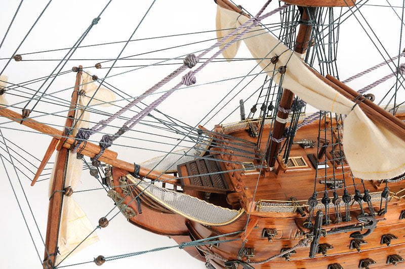ALDO Hobbies & Creative Arts> Collectibles> Scale Model HMS Victory Admiral Nelson Flagship Tall Ship Large Sailboat Exclusive Edition Wood Model Assembled