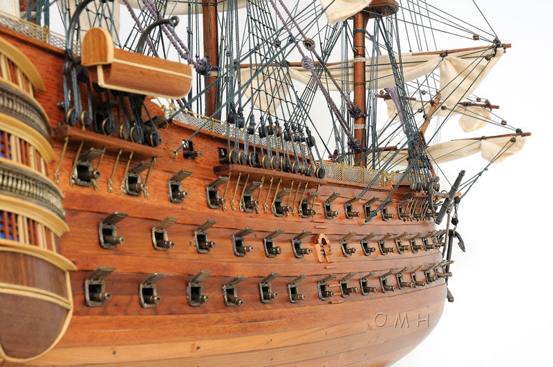 ALDO Hobbies & Creative Arts> Collectibles> Scale Model HMS Victory Admiral Nelson Flagship Tall Ship Large Sailboat Exclusive Edition Wood Model Assembled