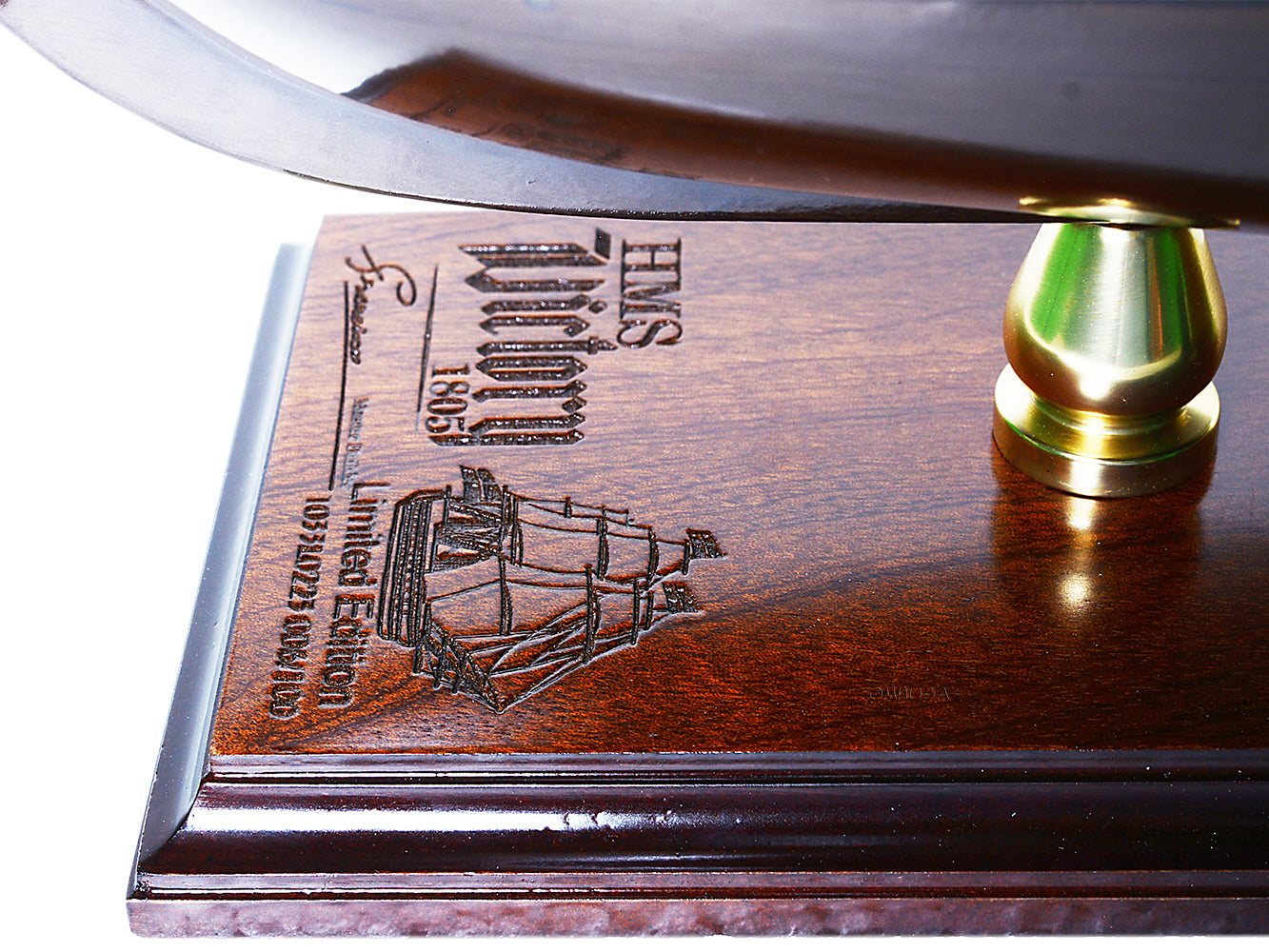 ALDO Hobbies & Creative Arts> Collectibles> Scale Model HMS Victory Admiral Nelsons Flagship Tall Ship Limited Edition Full Crooked Sails  Wood Model Sailboat Assembled