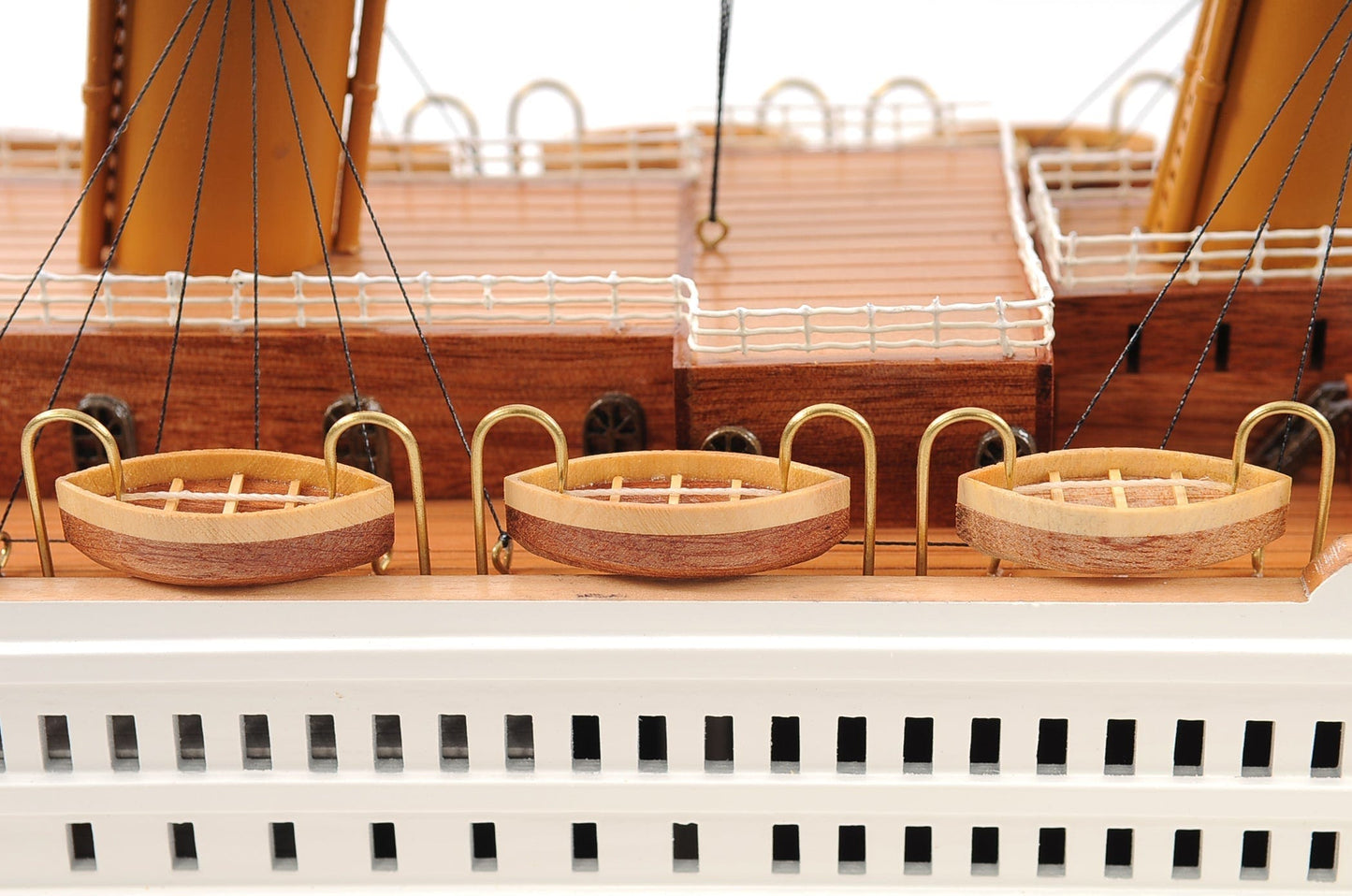 ALDO Hobbies & Creative Arts> Collectibles> Scale Model L: 32 W: 4 H: 11 Inches / NEW / Wood RMS Titanic Painted Medium Passenger Ship Ocean Liner Wood Model Assembled