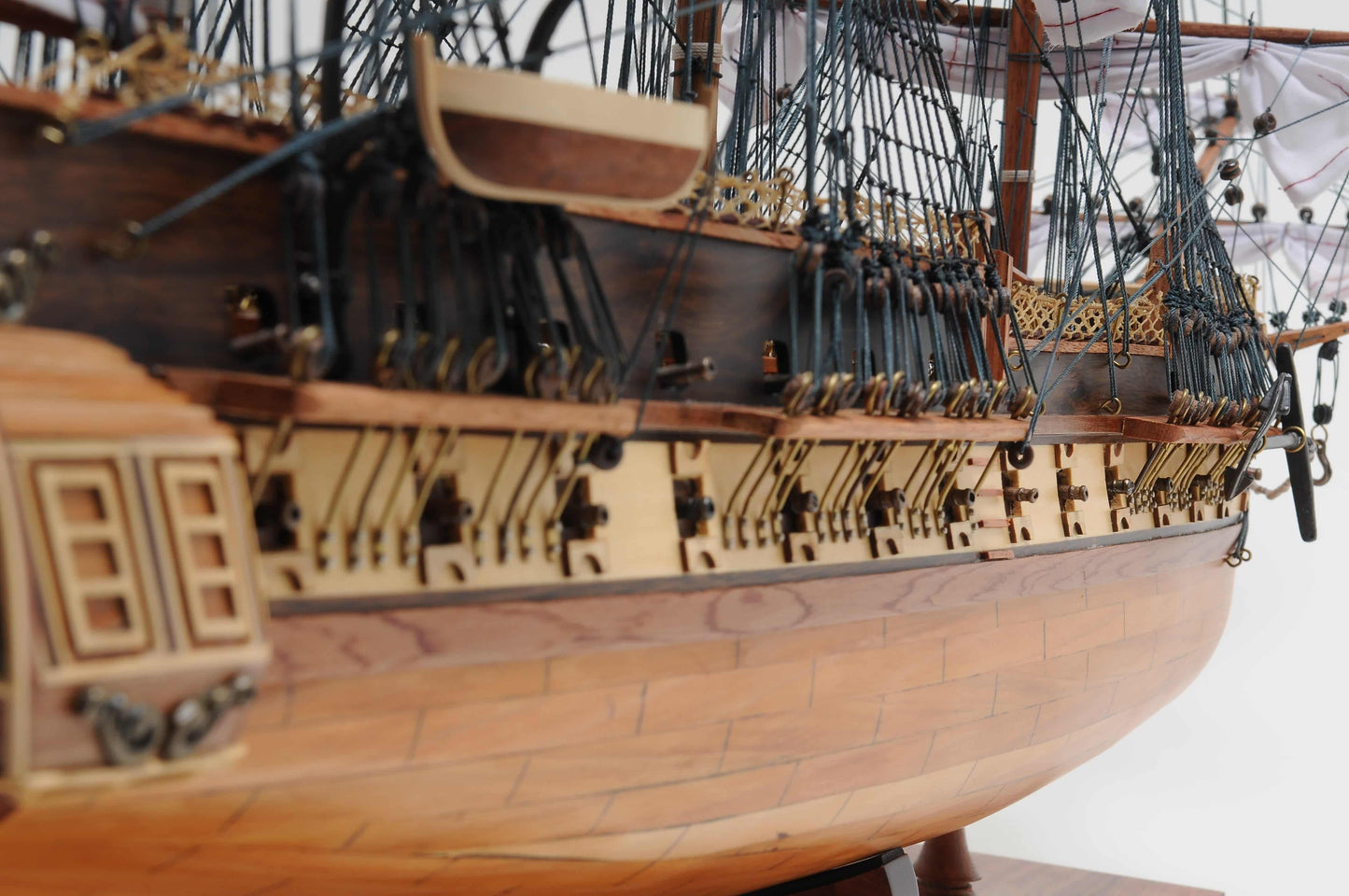 ALDO Hobbies & Creative Arts> Collectibles> Scale Model L: 35.4 W: 13.5 H: 29.5 Inches / NEW / Wood USS Constitution Medium Tall Ship Wood Model Sailboat With Tabletop Display  Front Open Case Combo Assembled