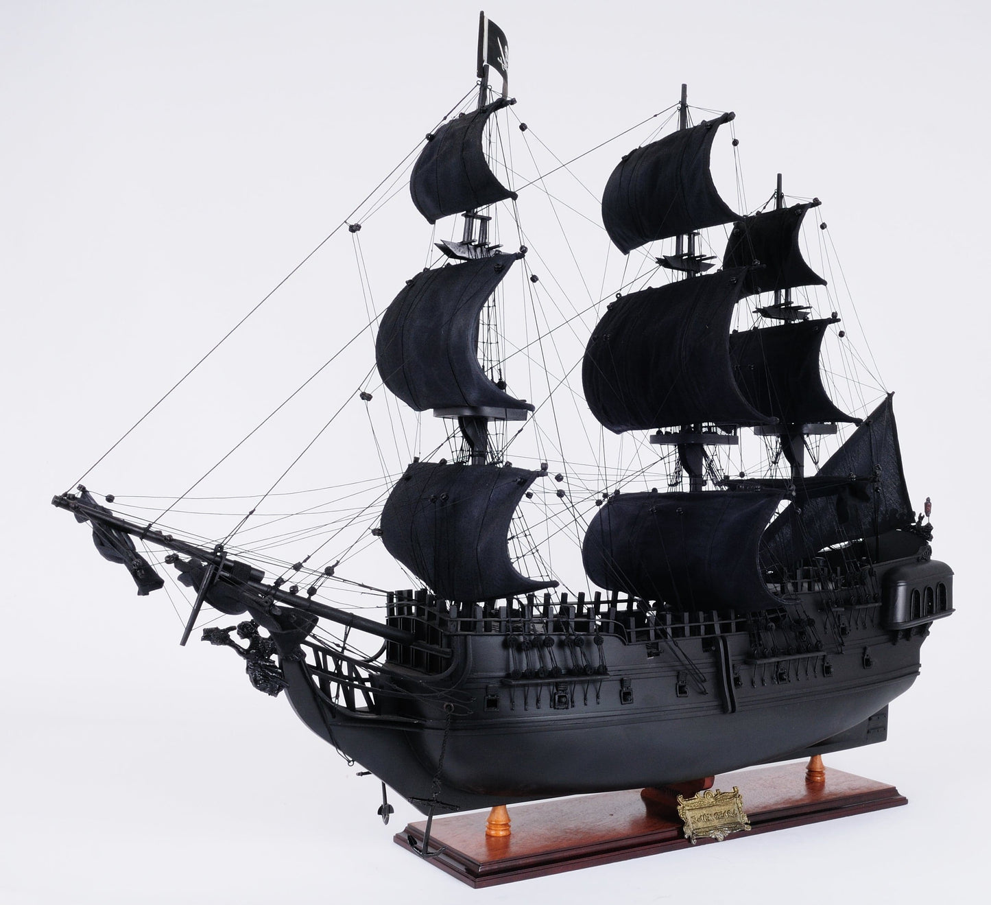 ALDO Hobbies & Creative Arts> Collectibles> Scale Model L: 40 W: 13.75 H: 39.25 Inches / NEW / Wood Black Pearl Pirates of The Caribbean Large Tall Ship Wood Model Sailboat With Table Top Display Case Assembled