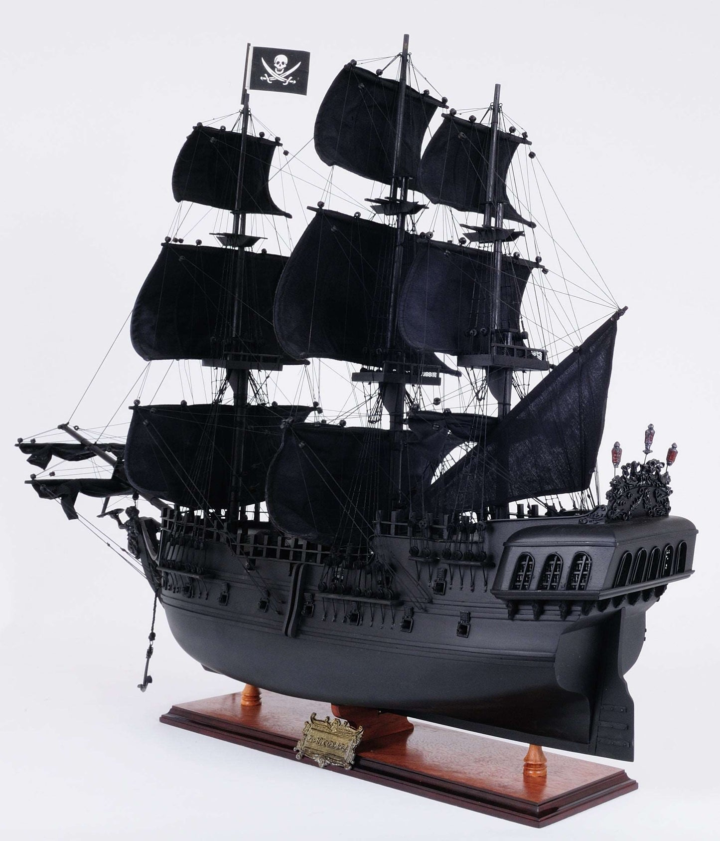 ALDO Hobbies & Creative Arts> Collectibles> Scale Model L: 40 W: 13.75 H: 39.25 Inches / NEW / Wood Black Pearl Pirates of The Caribbean Large Tall Ship Wood Model Sailboat With Table Top Display Case Assembled