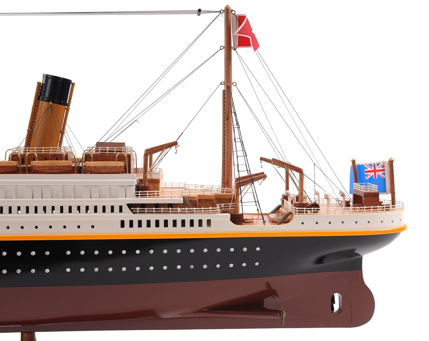 ALDO Hobbies & Creative Arts> Collectibles> Scale Model L: 40 W: 4.5 H: 14 Inches / NEW / Wood RMS Titanic Painted Large Passenger Ship Ocean Liner Wood Model Assembled