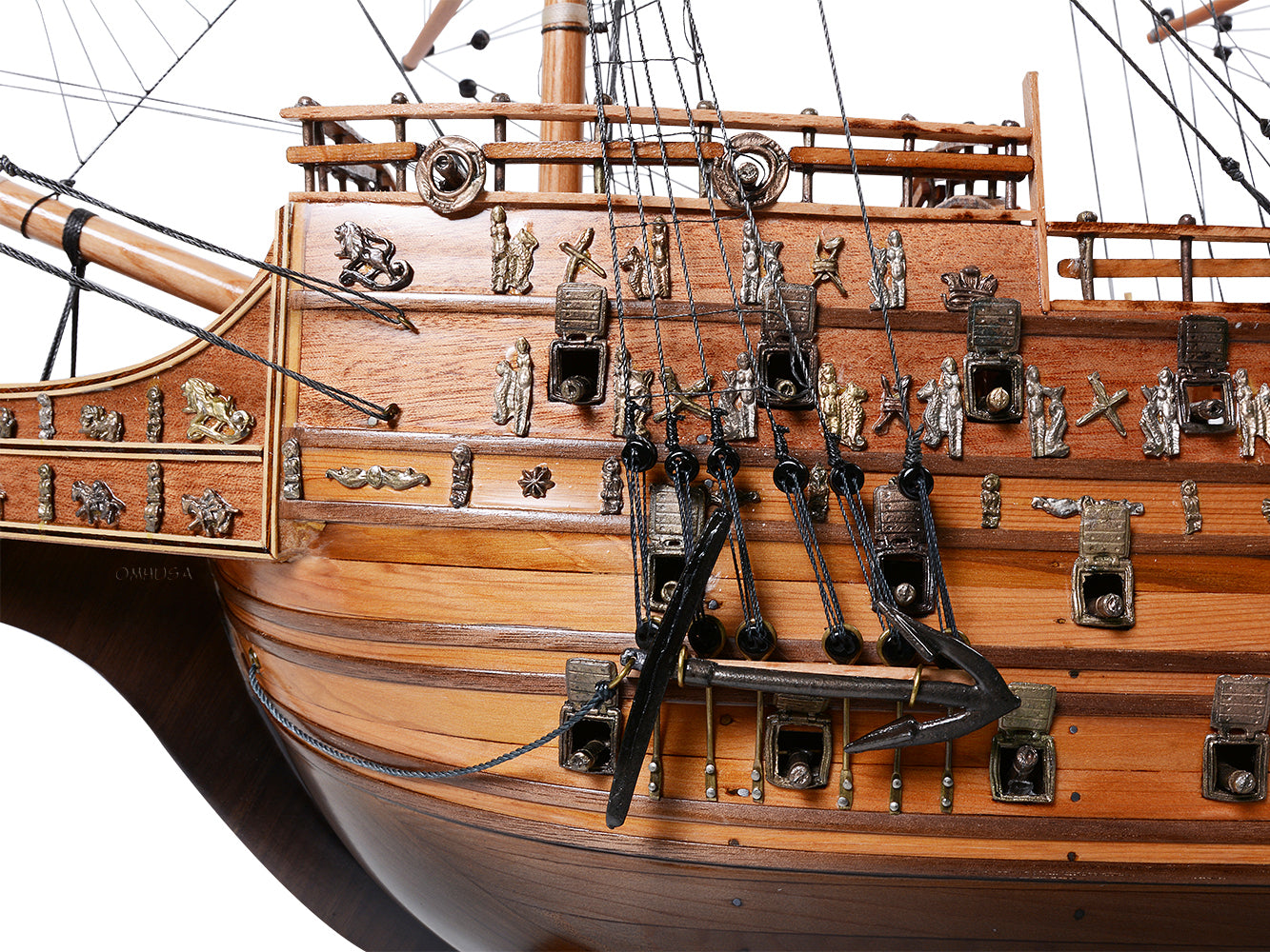 Aldo Hobbies & Creative Arts> Collectibles> Scale Model new / Wood / L: 35 W: 11.5 H: 32.5 Inches HMS Sovereign Of The Seas Tall Ship Small  Wood Model Sailboat No Sails Assembled