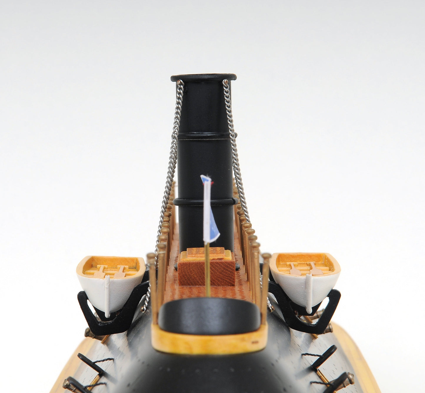 ALDO Hobbies & Creative Arts > Collectibles > Scale Models L: 38.5 W: 9.5 H: 16 Inches / NEW / wood C.S.S. Virginia Ironclad Steam Powered Ship Exclusive Edition Wood Model  Assembled with Display Case
