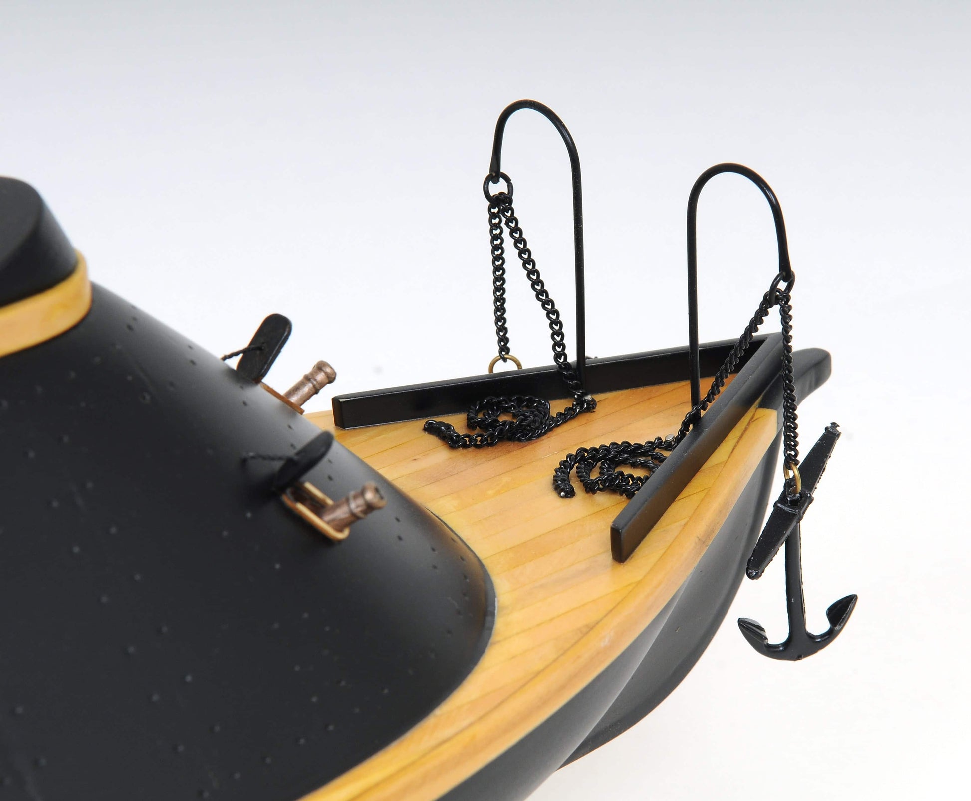 ALDO Hobbies & Creative Arts > Collectibles > Scale Models L: 38.5 W: 9.5 H: 16 Inches / NEW / wood C.S.S. Virginia Ironclad Steam Powered Ship Exclusive Edition Wood Model  Assembled with Display Case