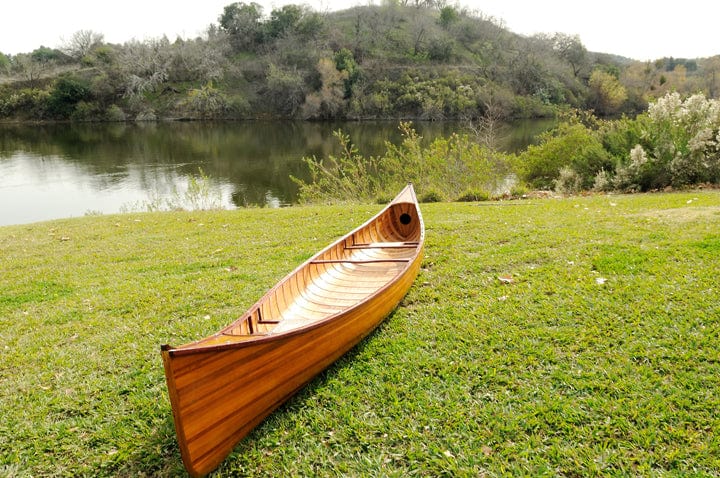 ALDO Kayaking, Canoeing & Rafting>Canoes L: 187.5 W: 31.5 H: 24 Inches / NEW / wood Real High Quality Canadian Cedar Canoe With Ribs 16 feet