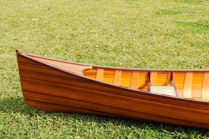 ALDO Kayaking, Canoeing & Rafting>Canoes L: 187.5 W: 31.5 H: 24 Inches / NEW / wood Real High Quality Canadian Cedar Canoe With Ribs 16 feet