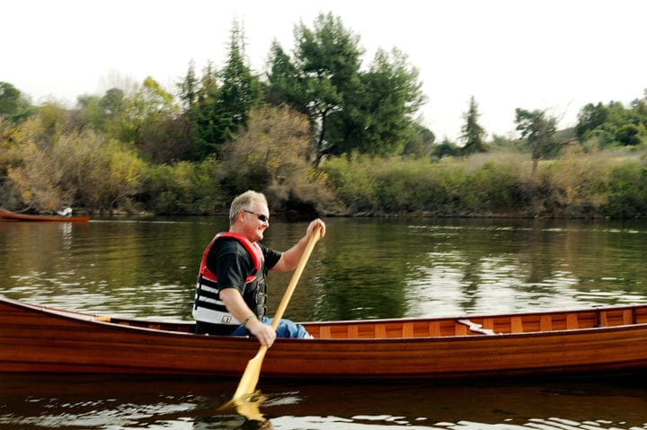 ALDO Kayaking, Canoeing & Rafting>Canoes L: 187.5 W: 31.5 H: 24 Inches / NEW / wood Real High Quality Canadian Cedar Canoe With Ribs 16 feet
