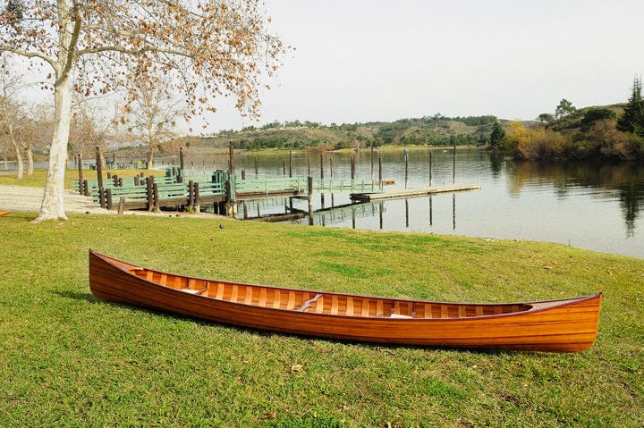 ALDO Kayaking, Canoeing & Rafting>Canoes L: 187.5 W: 31.5 H: 24 Inches / NEW / wood Real High Quality Canadian Cedar Canoe With Ribs 16 feet