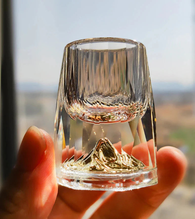ALDO Kitchen & Dining > Tableware > Drinkware Luxury Lead Free Crystal Glass 24 karat Gold Foil Hand Blown Dimond Cut For Whisky Vodka Glasses
